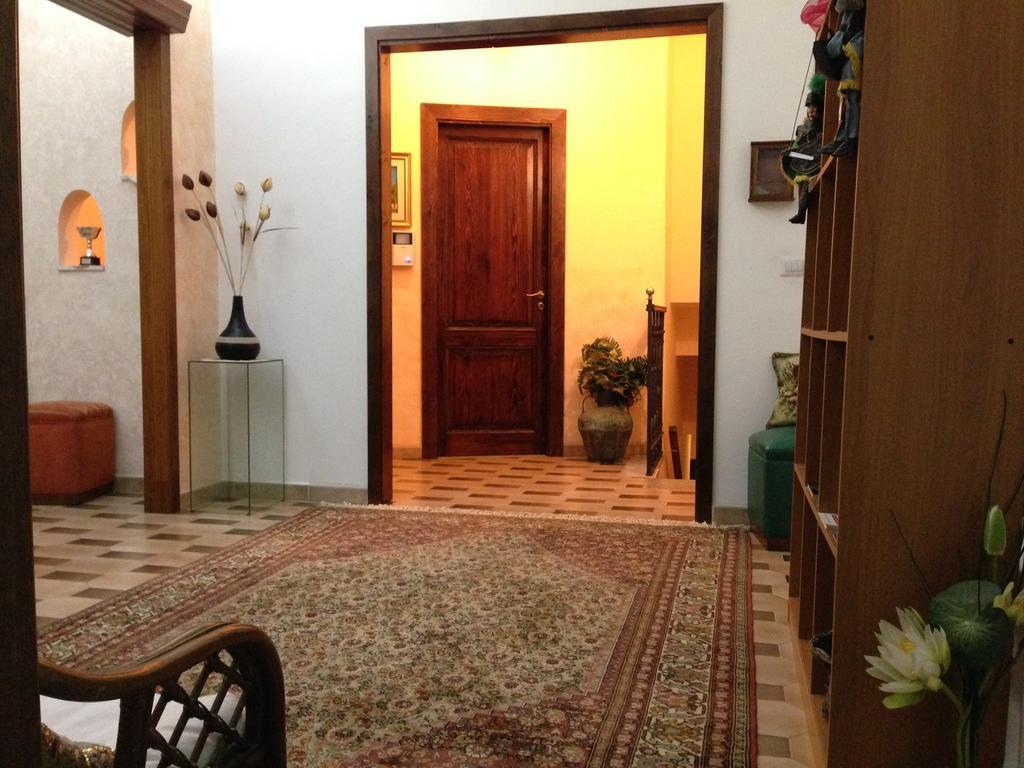 B&B Mar Tirreno Barcellona-Pozzo di Gotto Exteriör bild