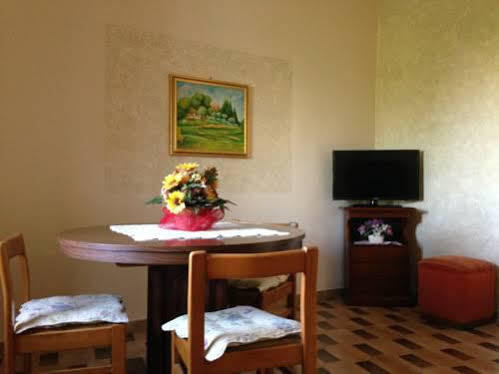 B&B Mar Tirreno Barcellona-Pozzo di Gotto Exteriör bild